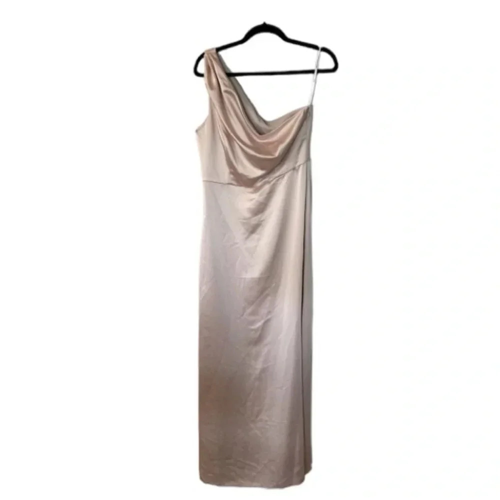 Lovely Maddie Lux Charm Cameo One Shoulder Satin Maxi Dress Size 10R NWOT